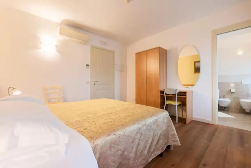 Agriturismo Colombera Quarto dʼAltino 0*,