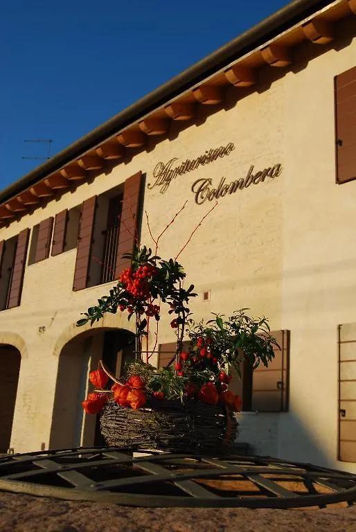 Agriturismo Colombera Quarto dʼAltino 0*,  Italia